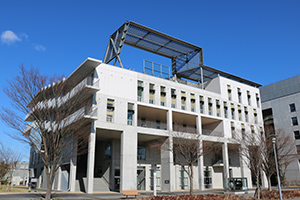 東京大学 カブリ数物連携宇宙研究機構（WPI-Kavli IPMU）